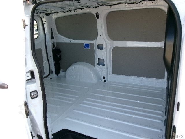 Bestelwagen FORD Custom 300 L1H1 Trend LED Kamera NEUES MODELL
