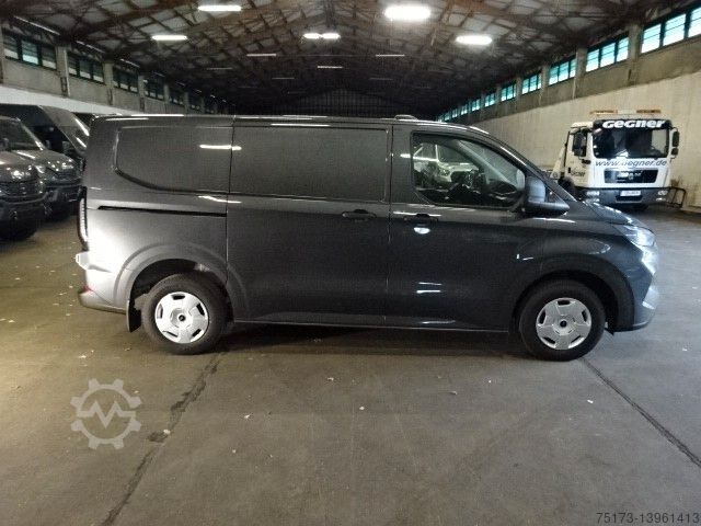 Panel van FORD Custom 280 L1H1 Trend Klimaaut. LED NEUES MODELL