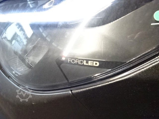 Panel van FORD Custom 280 L1H1 Trend Klimaaut. LED NEUES MODELL