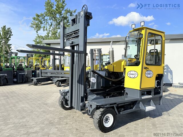 Négyirányú targoncát Combilift C5000XL GAS TRIPLEX 6000 EXTENDABLE FORK