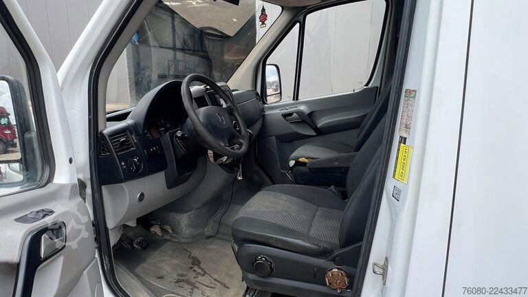 Furgone Mercedes-Benz Sprinter 519 (3.0 V6 / BELGIAN VAN / EURO 5 / M...