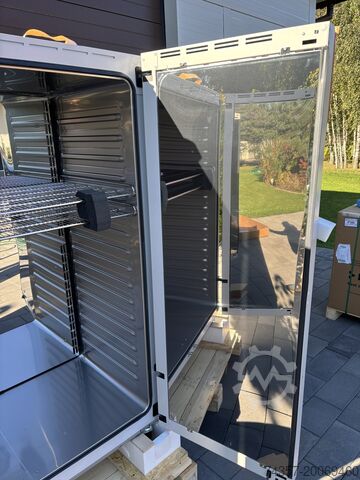 Binder FED 720 laboratory dryer Binder FED 720