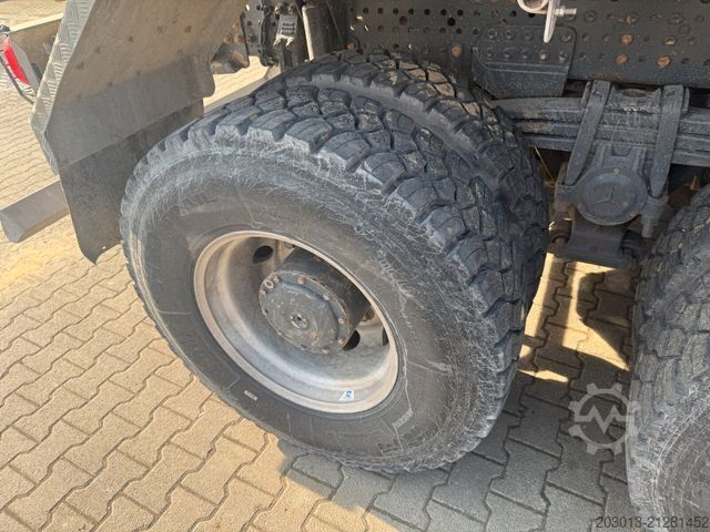 Kipper LKW MERCEDES-BENZ Arocs 4145 8X6 Kipper Schwarzmüller