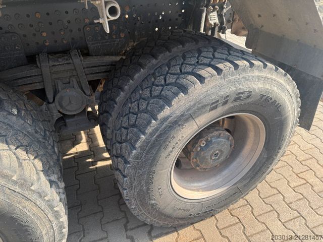 Dreiseitenkipper LKW MERCEDES-BENZ Arocs 4145 8X6 Kipper Schwarzmüller