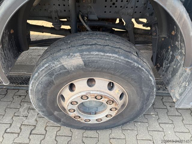 Dreiseitenkipper LKW MERCEDES-BENZ Arocs 4145 8X6 Kipper Schwarzmüller