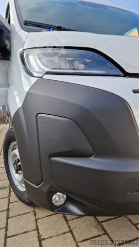 Minibus FIAT Opel Movano und Ducato Flexiboden 6 Schienen