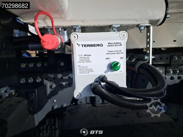 Kamion za odvoz smeća DAF XD 340 6X2 FAN Day Cab - Olympus Hecklader 21W -