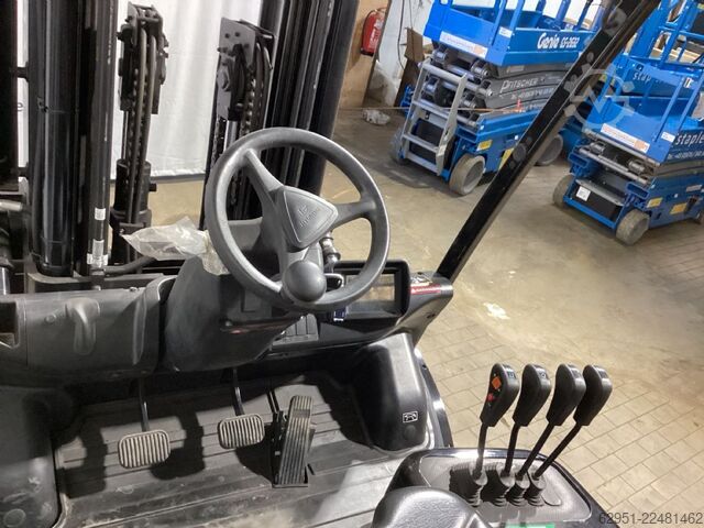 Dieselstapler Hyundai 35D-9VB