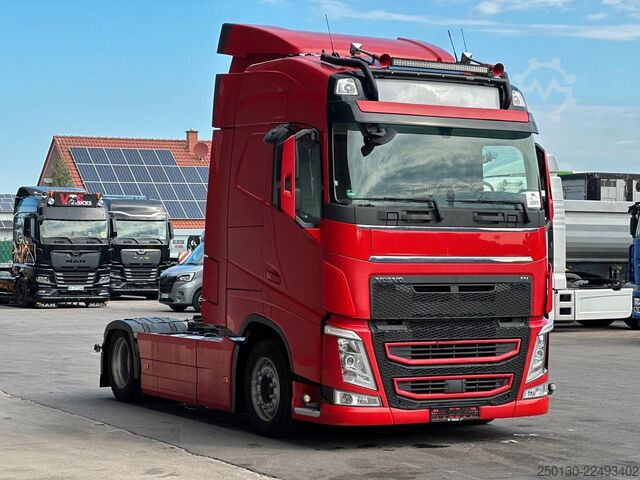 Véhicule tracteur volume VOLVO FH 500 4x2 LL Hubsattel