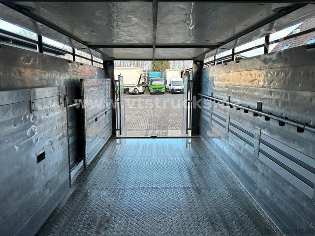 Kreaturvogn DAF LF 280 4x2 BL 1.Stock Viehwagen ACC LDW CAM