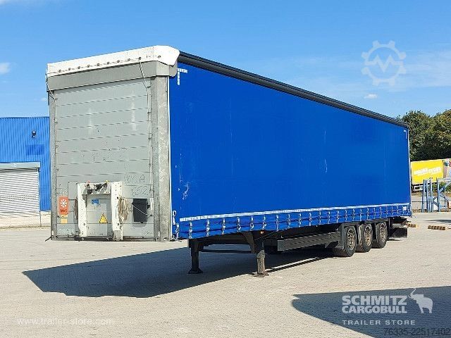 Otvorena poluprikolica sa ceradom Schmitz Cargobull Curtainsider Mega