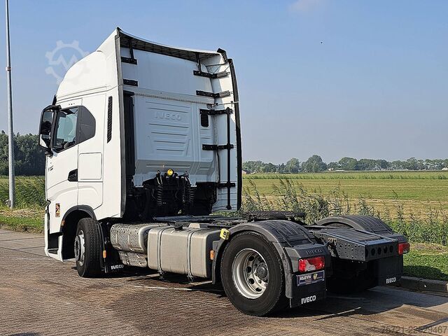 Standard-SZM IVECO S-WAY AS440S49