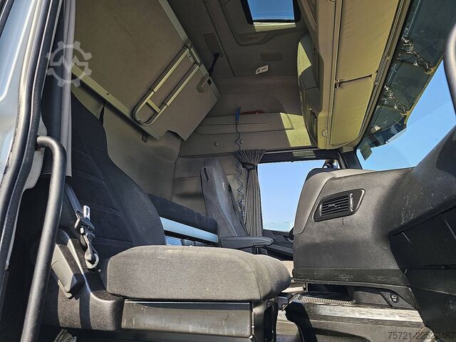 Standard-SZM IVECO S-WAY AS440S49