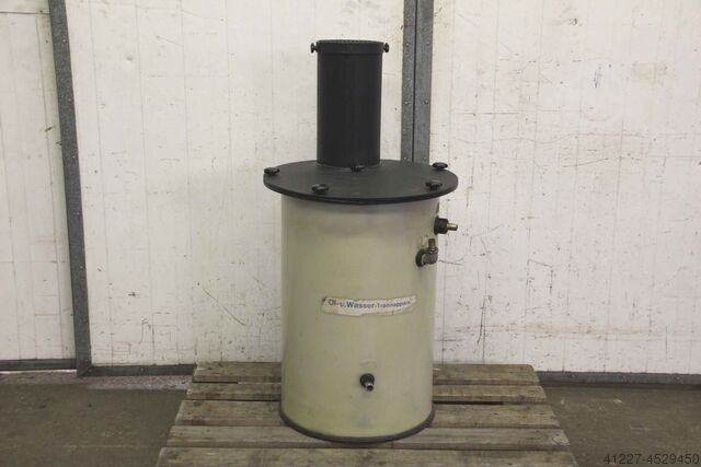 Kompresörler için yağ-su ayırma sistemi Wecker WO 2