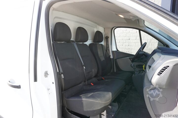 Duba panelată Renault Trafic 1.6 dCi L2 EURO 6 - Airco - Cruise - Tre...