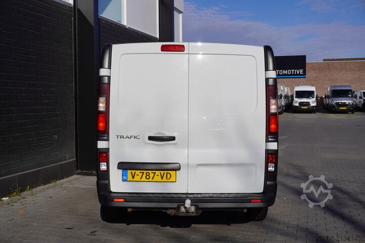 Duba panelată Renault Trafic 1.6 dCi L2 EURO 6 - Airco - Cruise - Tre...