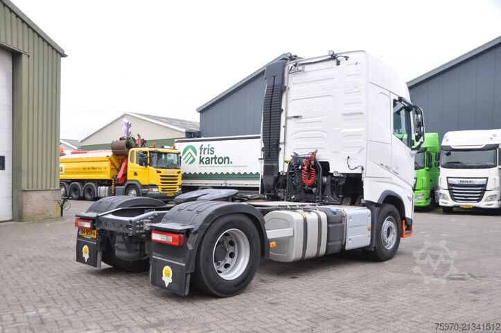 Standardni SZM Volvo FH 460 4X2 2022  iShift  iParkCool  NL-TRUCK