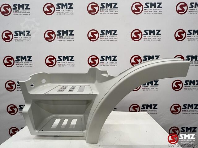 Cabine Mercedes Opstapbak links Mercedes Actros MP2/MP3