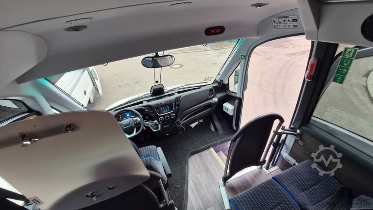 Μίνι λεωφορείο IVECO Daily 70 Ferqui Sunrise 34 Plätze COC