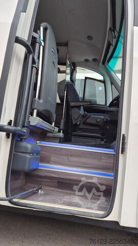 Μίνι λεωφορείο IVECO Daily 70 Ferqui Sunrise 34 Plätze COC