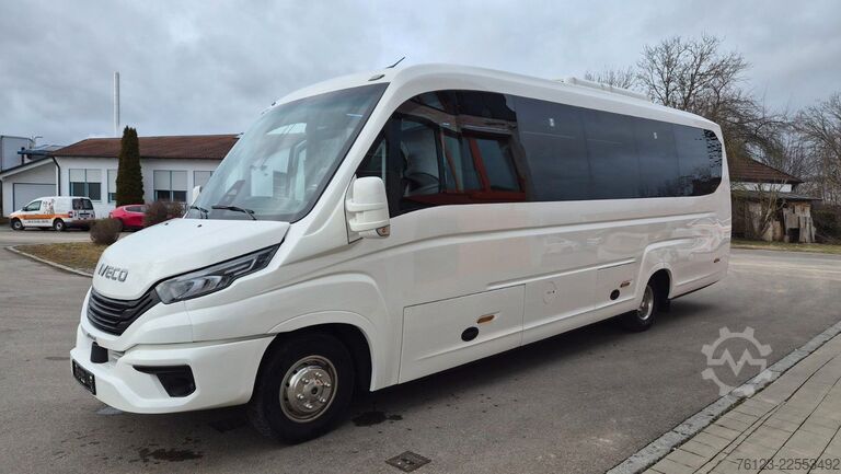 Μίνι λεωφορείο IVECO Daily 70 Ferqui Sunrise 34 Plätze COC