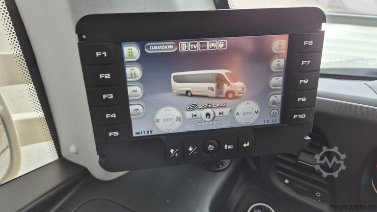Μίνι λεωφορείο IVECO Daily 70 Ferqui Sunrise 34 Plätze COC