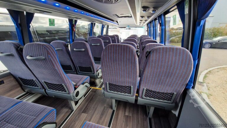 Μίνι λεωφορείο IVECO Daily 70 Ferqui Sunrise 34 Plätze COC