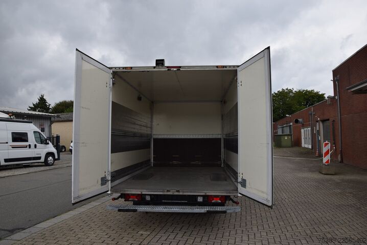 Box van Iveco Daily  35 S18 Koffer Automatik ACC Luftfederung