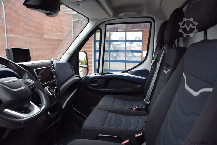 Skåpbil Iveco Daily  35 S18 Koffer Automatik ACC Luftfederung