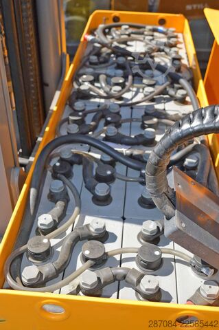 Wózek reach truck Jungheinrich ETV 320