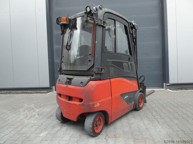 Elektrische vorkheftruck 3 wielen Linde E16P-02