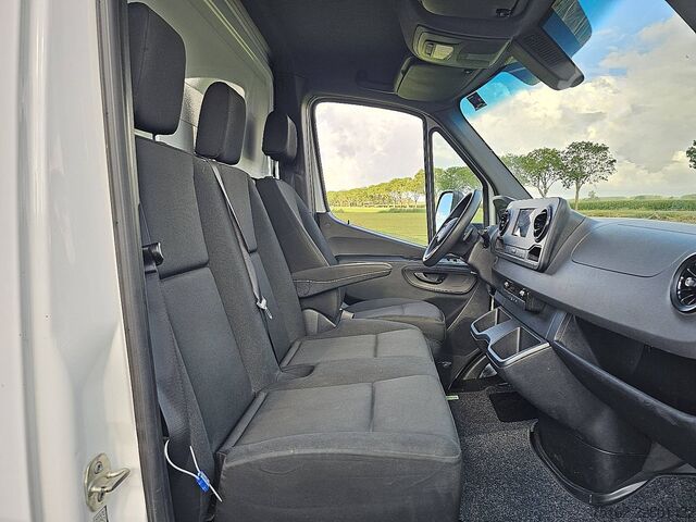 Bőrönd MERCEDES-BENZ SPRINTER 314