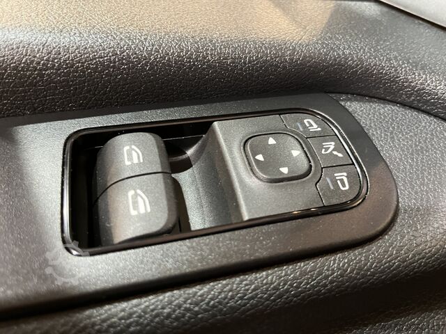 Furgão plataforma cabina dupla Mercedes-Benz Sprinter 317 CDI L3 RWD DC Dubbel Cabine Open L...