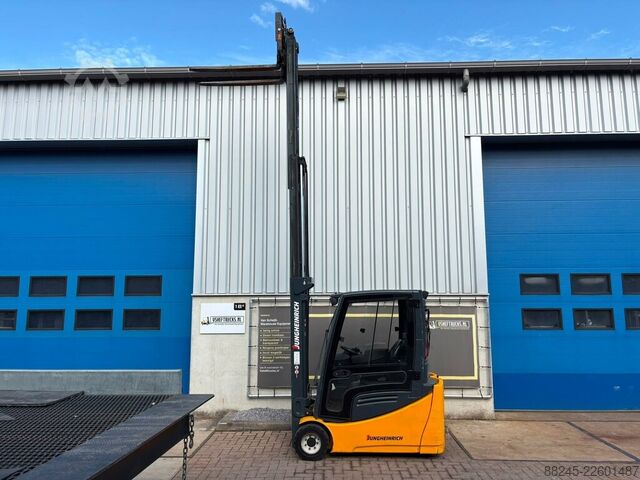VS-22983 elektrische triplex heftruck Jungheinrich EGFG220 JUNGHEINRICH EGFG220