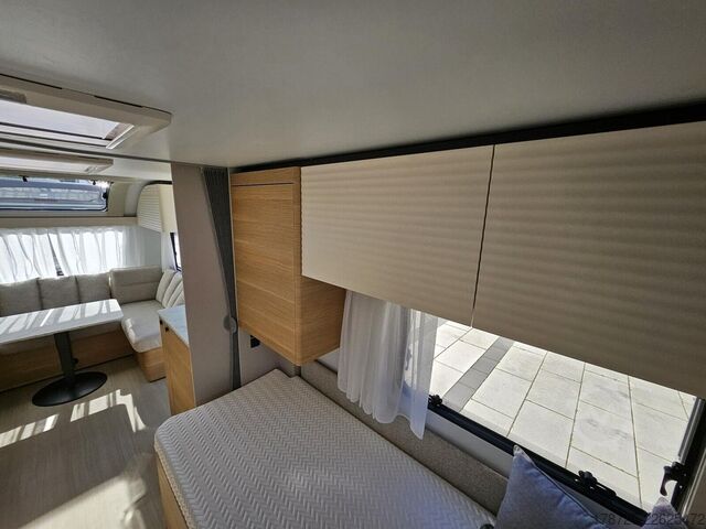 Lakókocsi ADRIA Adora 572 UT