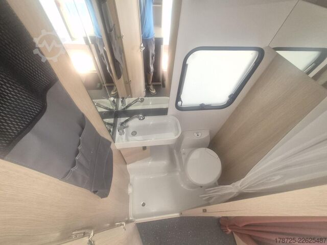 Lakókocsi ADRIA Aviva 422 PY