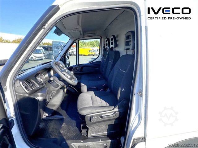 Dobozos furgon IVECO 35S12 V