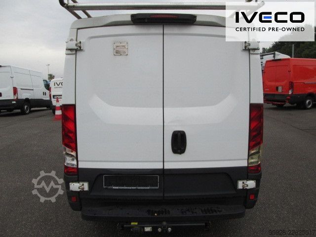 Dobozos furgon IVECO Daily 33S11V EXPORT!