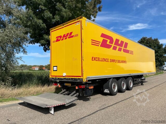 Kuffert Kögel SKH24 2T d'Hollandia Lift / Lift-Axle / NL Trai...
