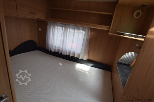 Campingvogn BÜRSTNER Belcanto 455 TS mit  Panoramavorzelt