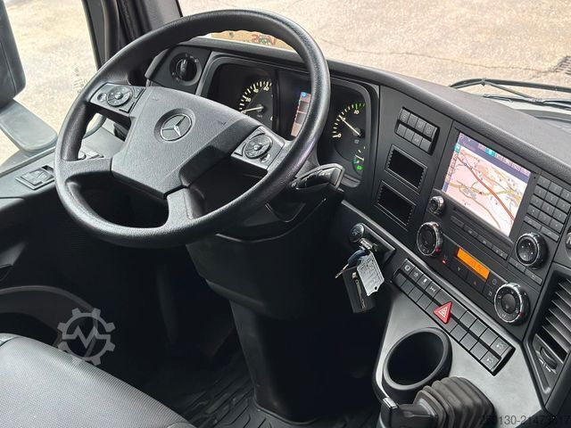 Boskapsbil MERCEDES-BENZ Antos 1833L 1.Stock Finkl Viehwagen Klima 34m³