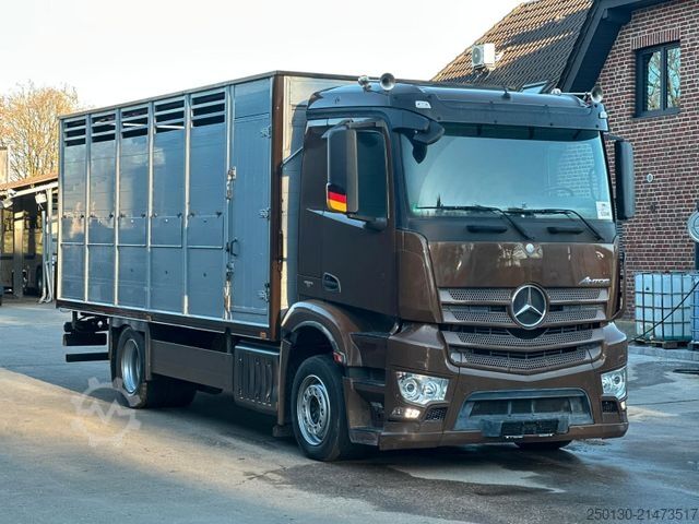 Boskapsbil MERCEDES-BENZ Antos 1833L 1.Stock Finkl Viehwagen Klima 34m³