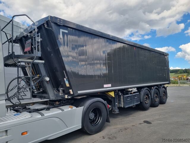 Kipper Auflieger KEMPF SKM 39/3 AK Alukastenmulde