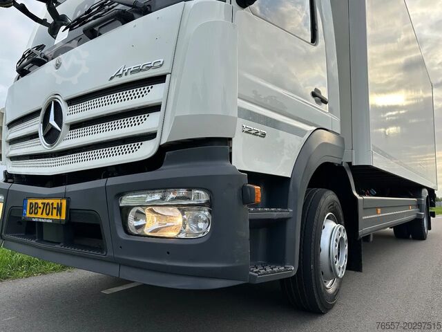 Mala Mercedes-Benz Atego ATEGO 1223L 2020.  720x249x260   3000kg Lbw