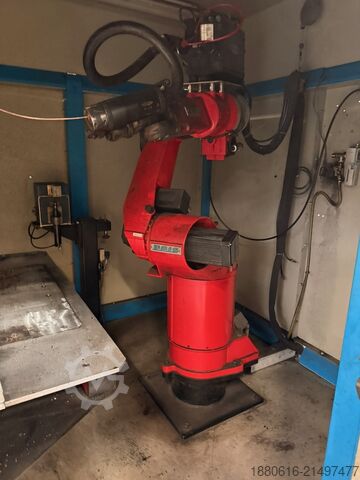 Hegesztőrobotcella Reis Robotics SRV6-C