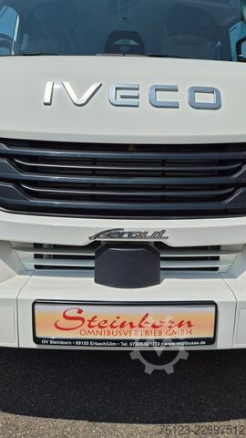 Minibus IVECO 2x Daily 70 Lagerfahrzeug Ferqui Sunrise 2,5 m B