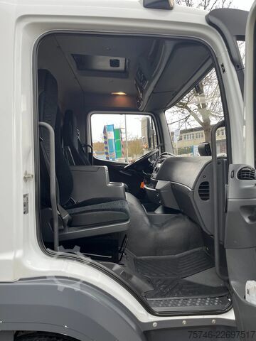 Transport refrigerat/congelat Mercedes-Benz Atego 816 L Tiefkühlkoffer*LBW*Klima*E6C*Bi-Tem...