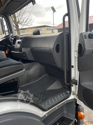 Transport refrigerat/congelat Mercedes-Benz Atego 816 L Tiefkühlkoffer*LBW*Klima*E6C*Bi-Tem...