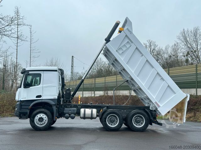 Billenő teherautó MERCEDES-BENZ 4048 6X4 Arcos 5 EuromixMTP Dumper Kipper