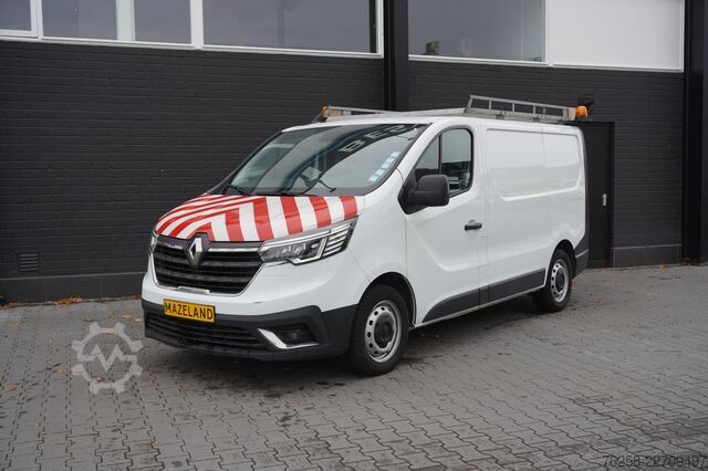 Furgone Renault Trafic 2.0 Blue dCi 130PK EURO 6 - Airco - Navi...